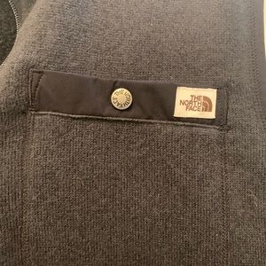 Mens XL North Face vest